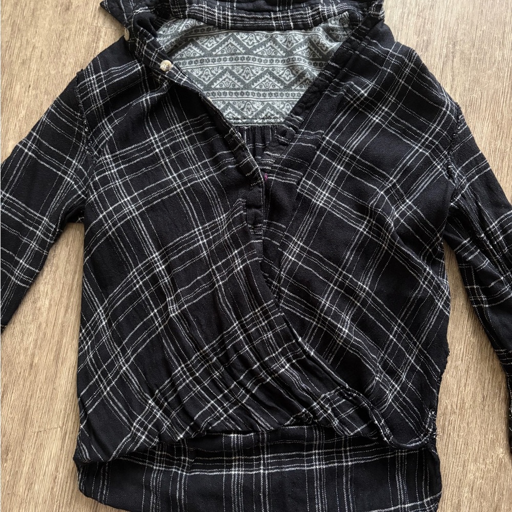 Tolani Black and White Checkered Top